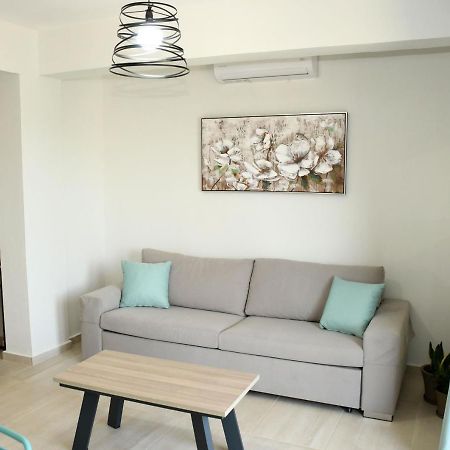 Theano Luxury Suites Nikiti מראה חיצוני תמונה