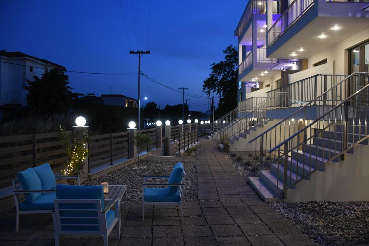 Theano Luxury Suites Nikiti מראה חיצוני תמונה