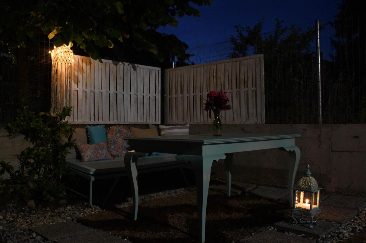 Theano Luxury Suites Nikiti מראה חיצוני תמונה