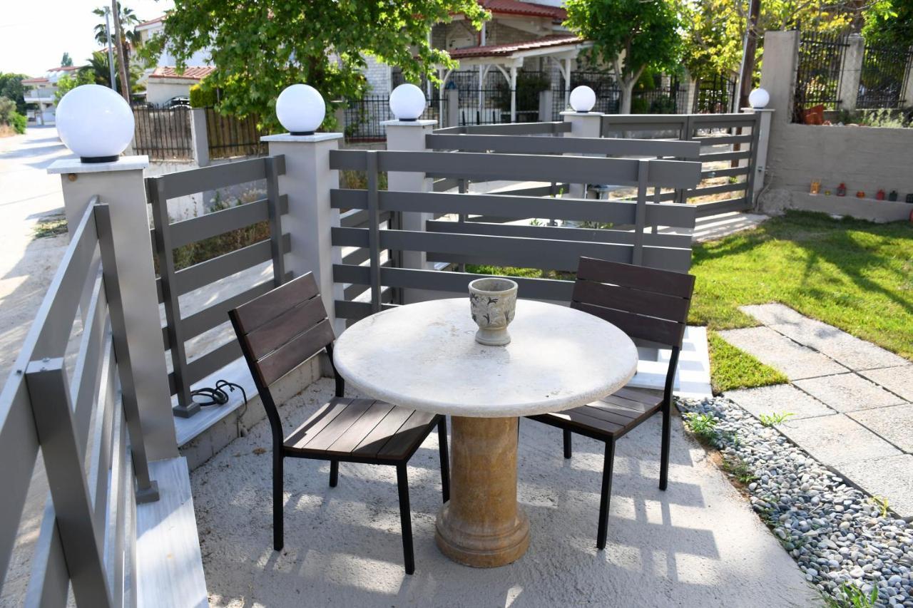 Theano Luxury Suites Nikiti מראה חיצוני תמונה