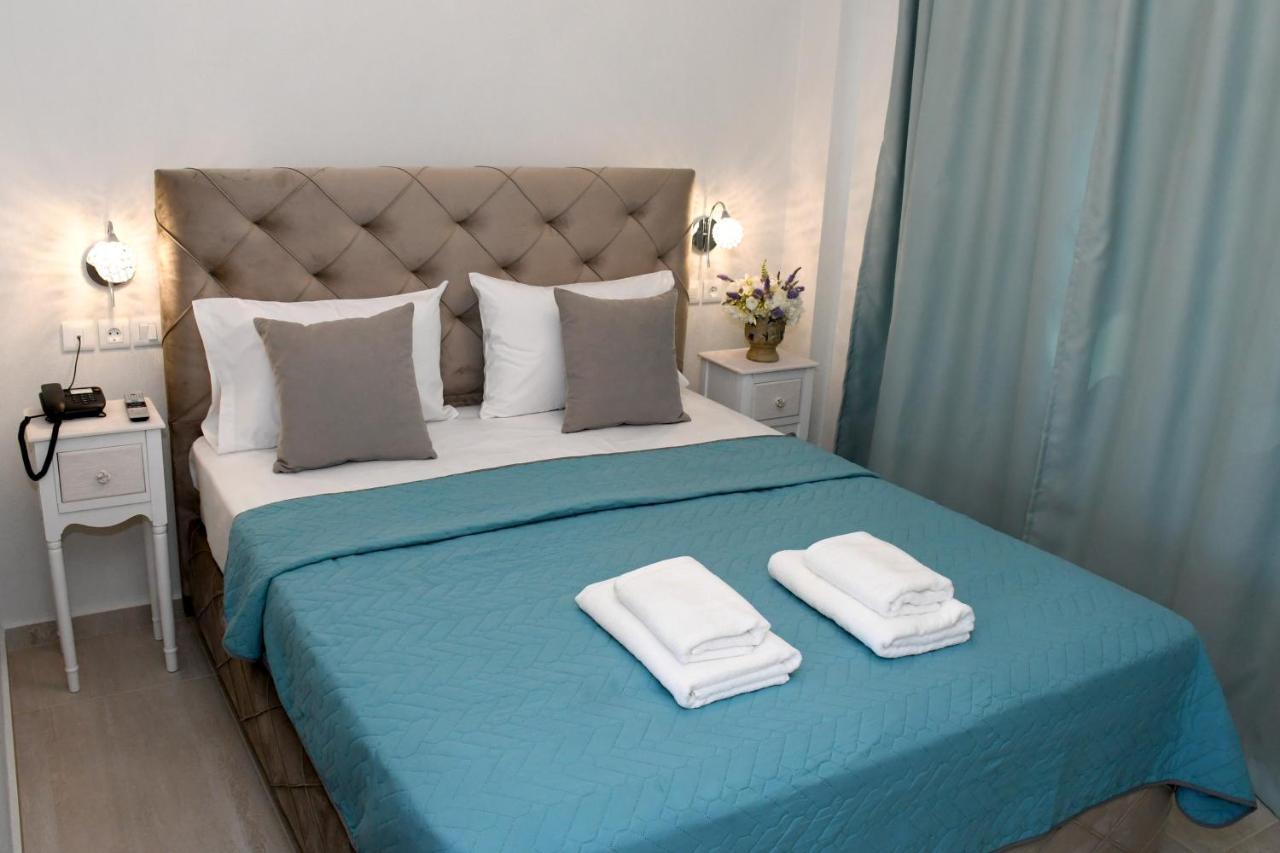 Theano Luxury Suites Nikiti מראה חיצוני תמונה